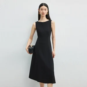 Sleek Knit Black Dress - Effortless Comfort & Style